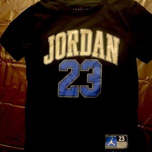 Jordan T-shirt size medium